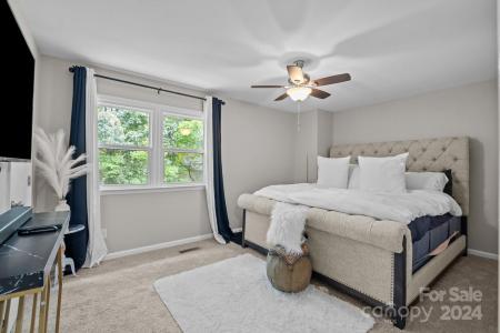 8407 Rust Wood Place, Charlotte, شمال كارولينا 28227, الولايات المتحدة