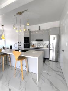 82 y 83 con av 3Y Apartamento edif. San José, sector san Martín, Maracaibo, Zulia 4002, Venezuela
