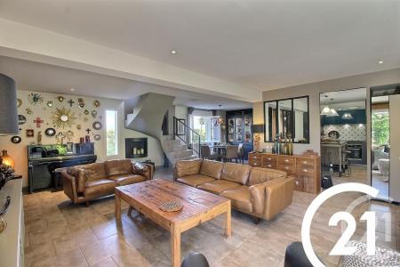 Cavaillon, Provence-Alpes-Côte D'Azur 84300, França