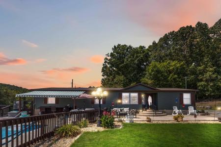 4031 Aderholt Rd., Bronston, Kentucky 42518, USA
