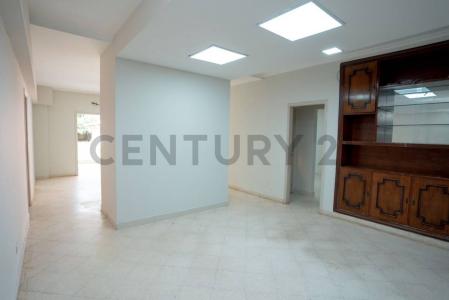 Mcal. Lopez c/ Bélgica 4570, Mcal. Estigarribia, Asunción 00001, Paraguay