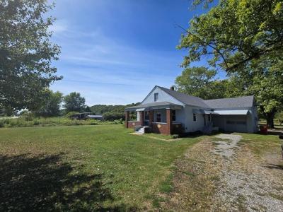 9799 State Route 104, Lucasville, Ohio 45648, USA