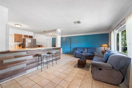 2555 55TH STREET N, Saint Petersburg, 佛罗里达州 33710, 美国