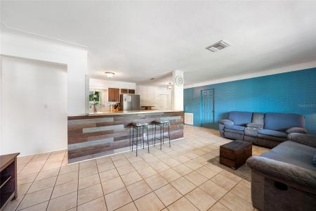 2555 55TH STREET N, Saint Petersburg, 佛罗里达州 33710, 美国