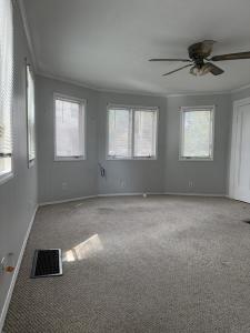 46 Holten Street , 1, Peabody, Massachusetts 01960, USA