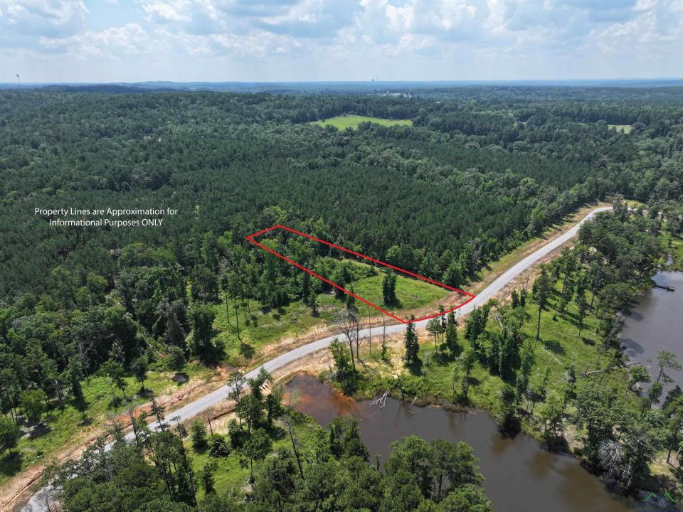 000 Marble Way Hall, Hallsville, Texas 75650