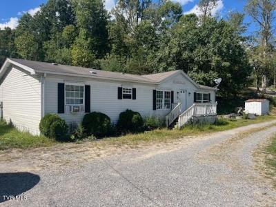 7914 High Oak Road, Pound, Virginia 24279, USA