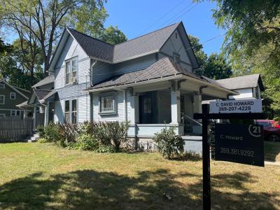 703 Axtell Street, Kalamazoo, מישיגן 49008, ארצות הברית של אמריקה 