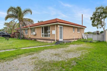 3 / 5 Nicholas Street, Gosnells, WA 6110, Australia