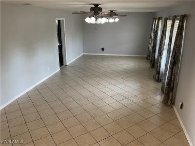 804 Yvonne Avenue N, Lehigh Acres, פלורידה 33971, ארצות הברית של אמריקה