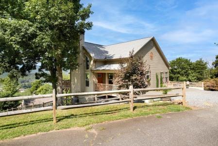 379 Chancey Drive, Hiawassee, Georgia 30546