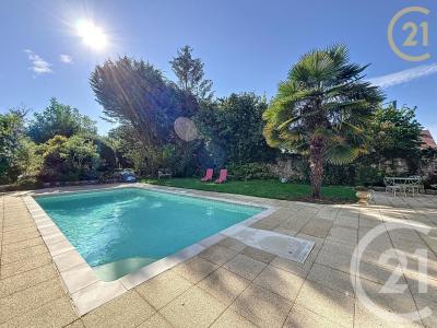 Pringy, Île-de-France 77310, França