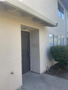 1076 Mohr Ln , B Unit B, Concord, California 94518, USA