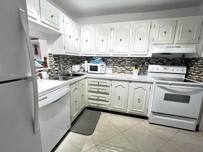 4191 NW 41st ST 214, Lauderdale Lakes, Florida 33319