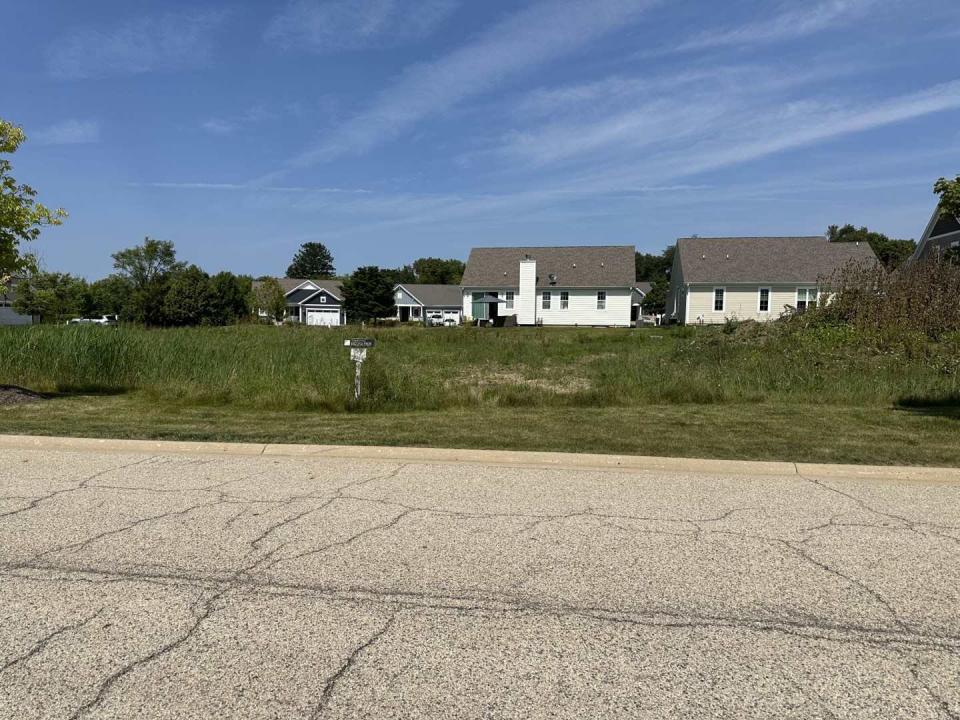 40445 N South Newport Drive, Antioch, 伊利諾州 60002, 美國