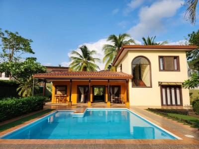 Casa Flamboyan, La Garita Nueva , Tamarindo Santa Cruz, Guanacaste 50304, Costa Rica