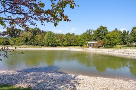 L80 Oakridge Bend, Janesville, Wisconsin 53548