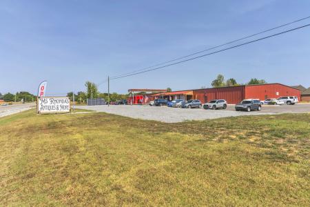2120 Old Hwy 431 S, Greenbrier, Tennessee 37073, USA