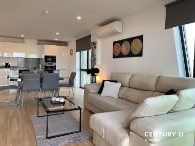 0/1, 196, Forbes, Eastside, Gibraltar