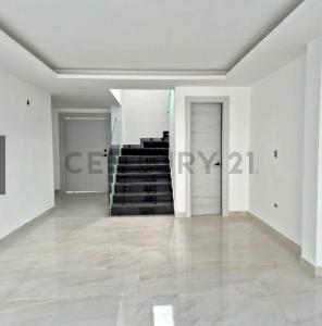 Urbanización Mallorca Village, La Aurora, Daule, Guayas 00001, Ecuador