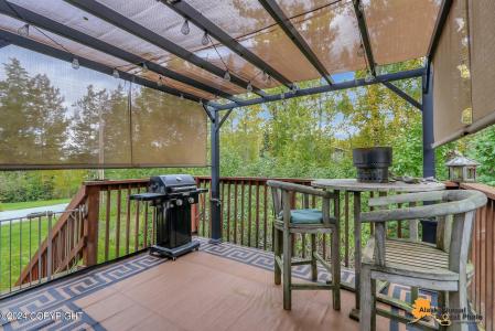 17615 Meadow Creek Drive, Eagle River, Alaska 99577, Estados Unidos