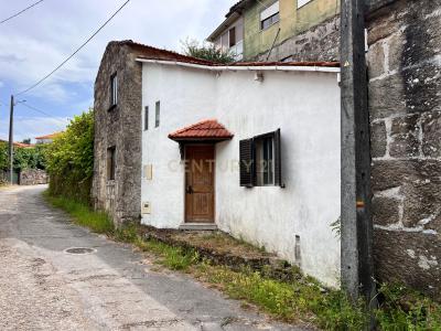 Oliveira De Frades, Viseu 3680-011, Portugal