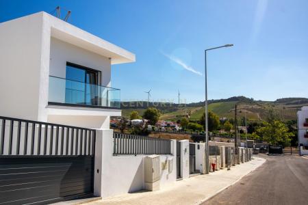 Torres Vedras, Lisbon 2560-241, Portugal