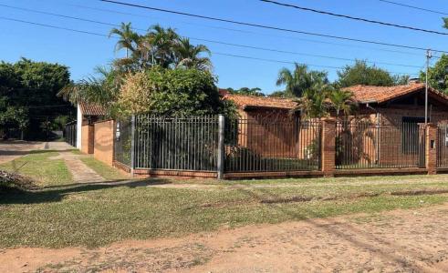 Paysandu esquina Hernesto Guevara , Luque, Central 00001, Paraguay
