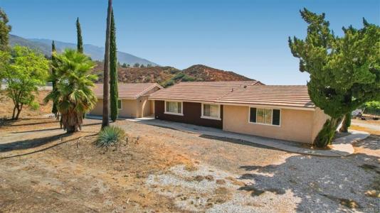 1249 Marion Ave., Downtown San Bernard, California 92407, USA