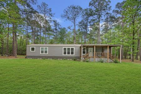 126 CR 457, Broaddus, Texas 75929, USA