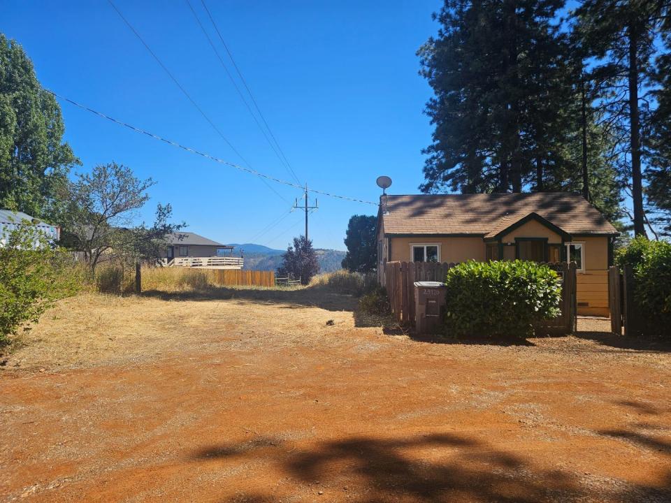 23920 Foresthill Road, Foresthill, Калифорния 95631, Соединенные Штаты