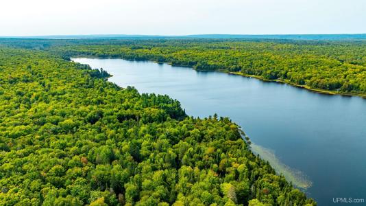 32464 Keweenaw Pass, Lake Linden, Michigan 49945, USA