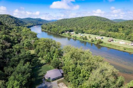 2891 SHIPPS DRIVE, Norfork, Arkansas 72658, USA