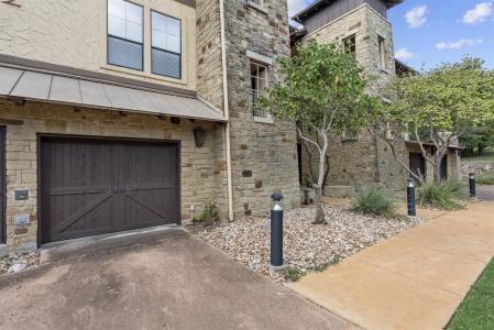 6712 Lantern View DR 302, Jonestown, Texas 78645, USA