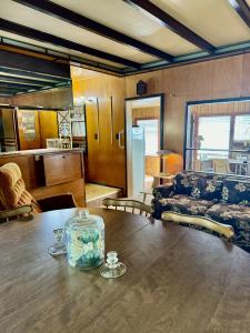 7191 S Southshore, Bear Lake, Michigan 49614, USA