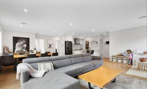 33 Appalachian Street, Truganina, VIC 3029, Australia