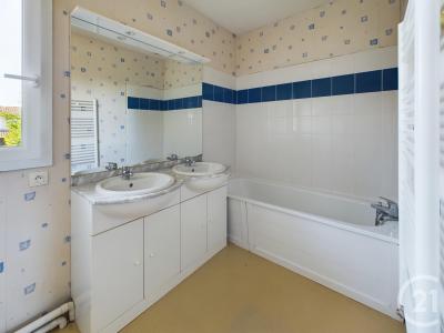 Villenave D Ornon, Aquitaine 33140, France