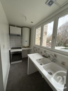 Montfermeil, Isla De Francia 93370, Francia