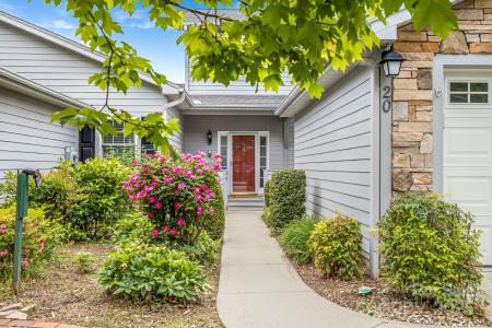 20 Holiday Drive, Arden, North Carolina 28704