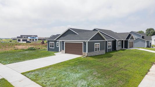 889 Red Hawk Drive, Milton, Висконсин 53563, Соединенные Штаты