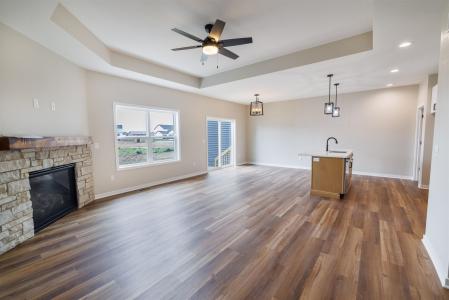 889 Red Hawk Drive, Milton, Висконсин 53563, Соединенные Штаты