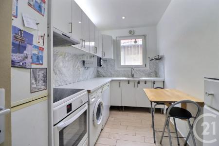 Paris, Île-de-France 75010, Pháp