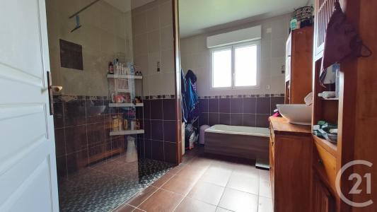 Yonval, Picardie 80132, Fransa