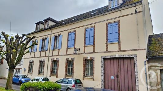 Sens, Bourgogne 89100, France