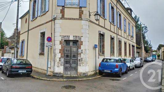 Sens, Bourgogne 89100, France