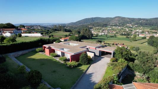 Santo Tirso, Porto 4825-192, Bồ Đào Nha