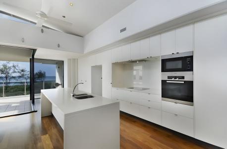 4/6 Marina Beach Parade, Mackay Harbour, QLD 4740, Australia