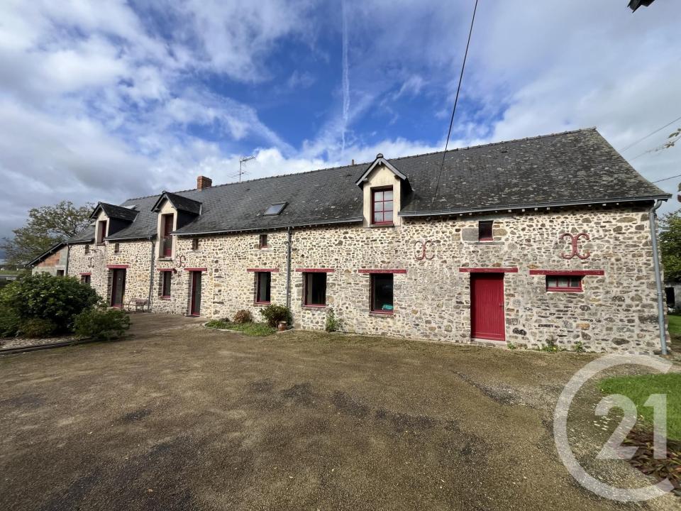 Le Genest St Isle, Pays De La Loire 53940, France
