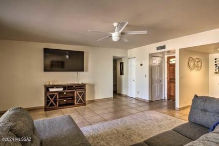 7873 E Lester Street, Tucson, Arizona 85715, Estados Unidos