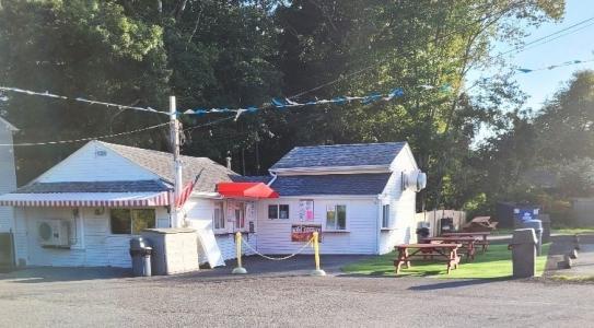 719 State Road, Westport, Massachusetts 02790, USA
